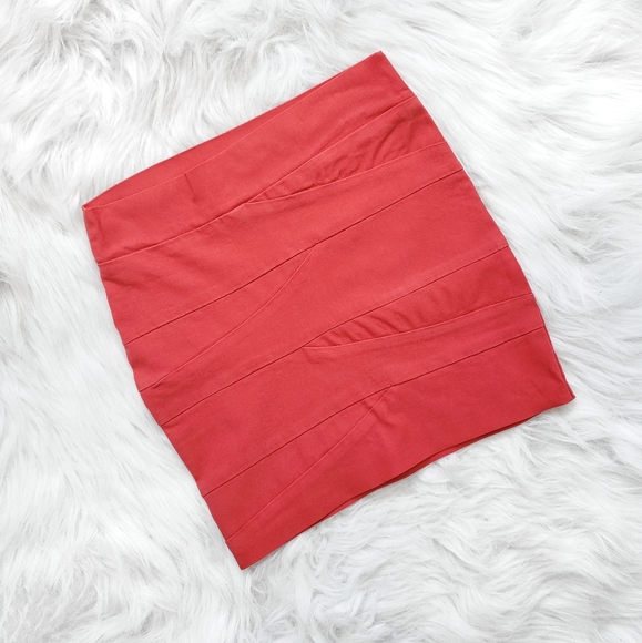 4/20$ - ECLIPSE - Women's Coral Mini Skirts - 0